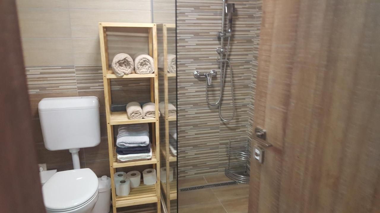 Gyoengyvirag Apartman Keszthely Exterior foto